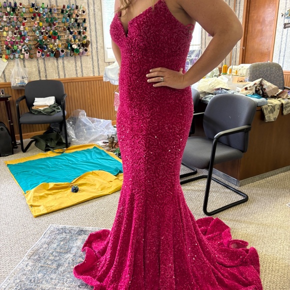 New long formal by Portia & Scarlett - Picture 5 of 7